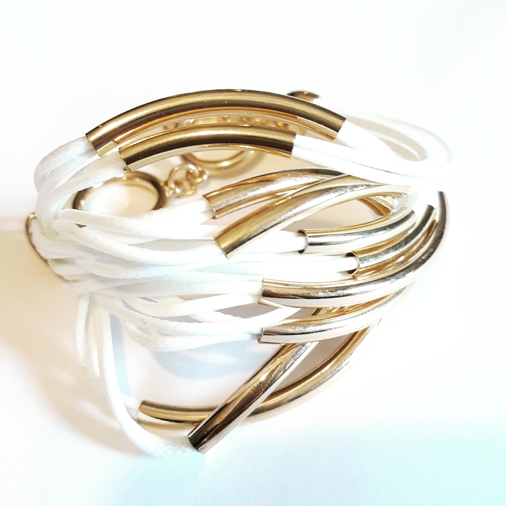 White and Gold Layered Bracelet - Picture 1 of 2